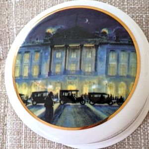 🇬🇧 ROYAL AUTOMOBILE CLUB OF ENGLAND PORCELAIN ROUND JEWELRY CONTAINER